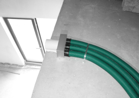 Zdjęcie przedstawiające prawidłowo ułożoną instalację rekuperacji Air Green Pro w nowo wybudowanym budynku